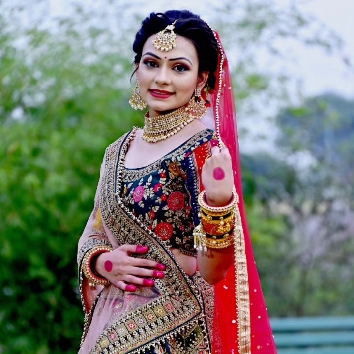 Magenta bridal makeup